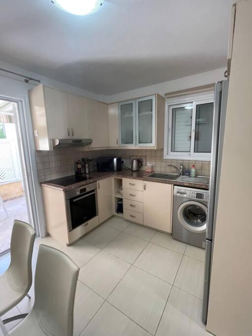 Nerina Apartment Paphos Luaran gambar